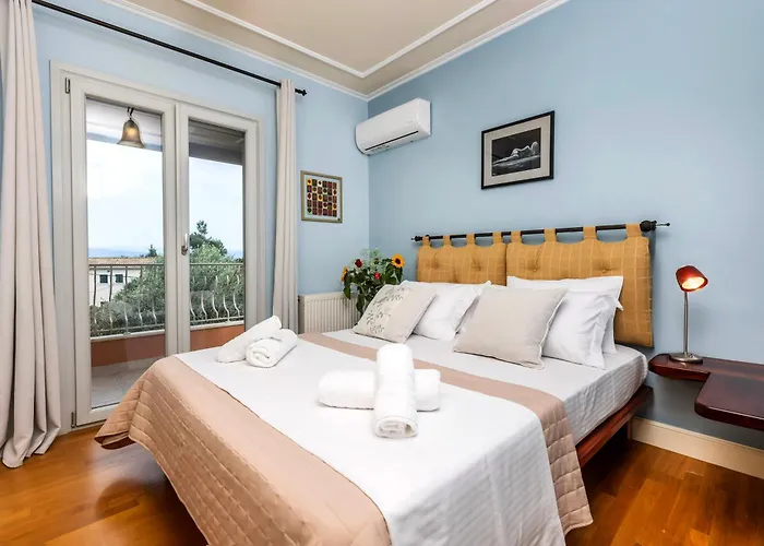 Nina's Corfu Gazátika